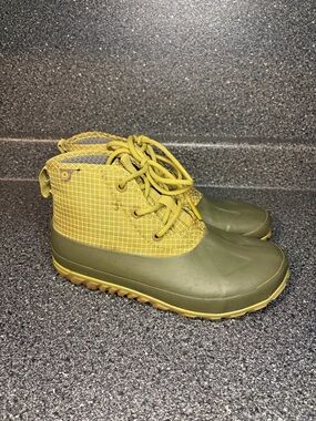 Bogs Olive Green and Mustard Yellow Waterproof Lace-Up Ankle Boots